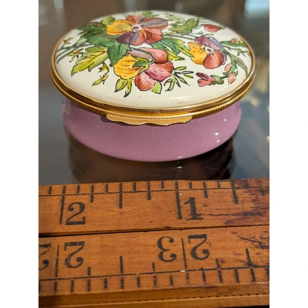 Halcyon Days Tiffany & Co Oval Enamel Pansy Pill or Trinket Box Lavender Purple